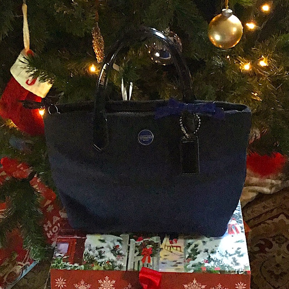 Coach wool purse with bow detail